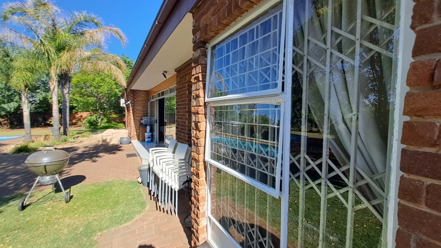 3 Bedroom Property for Sale in Heuwelsig Free State